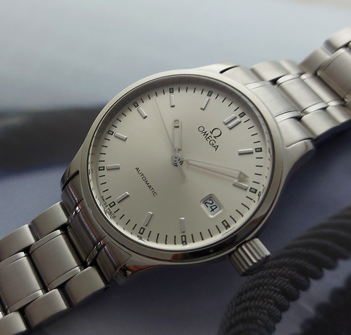 Omega Classic Automatic Wristwatch Ref. 5203.30